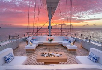 Sea Eagle yacht charter lifestyle
                        