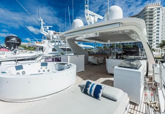 Cloud 9 yacht charter lifestyle