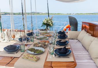 Black Swan yacht charter lifestyle
                        