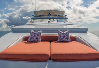 Quintessa yacht charter lifestyle
                        