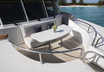 Second Love yacht charter lifestyle
                        