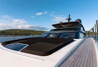 Journey yacht charter lifestyle
                        