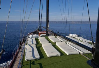 Stella Maris yacht charter lifestyle