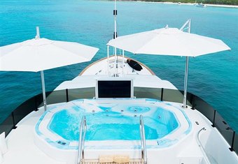 Grand Illusion yacht charter lifestyle
                        