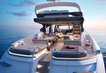 SCORE ONE yacht charter lifestyle
                        