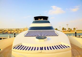 Serdal yacht charter lifestyle
                        