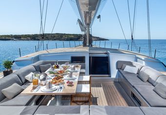 Black Lion yacht charter lifestyle
                        