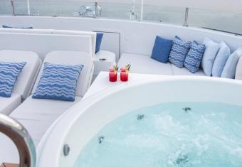 Purpose yacht charter lifestyle
                        