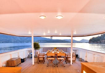 Something Cool yacht charter lifestyle