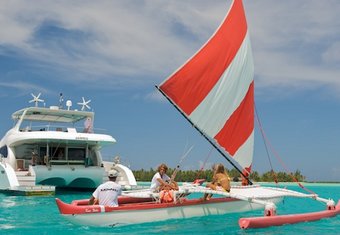 Jambo yacht charter lifestyle
                        