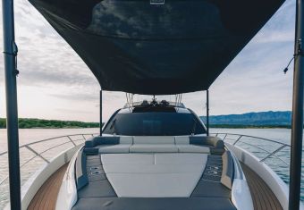 X2 yacht charter lifestyle
                        