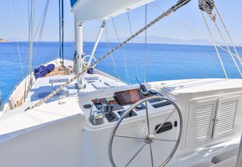 Canaria yacht charter lifestyle
                        