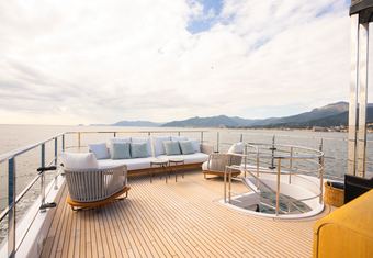 Rare Gem yacht charter lifestyle
