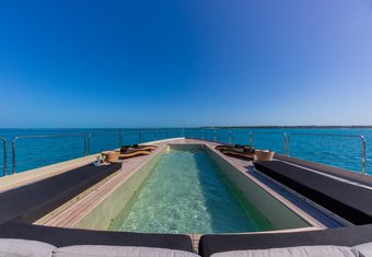 DB9 yacht charter lifestyle
                        