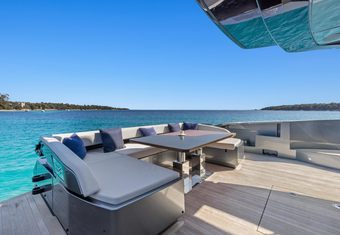 Samira yacht charter lifestyle