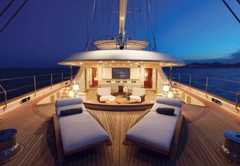 Perseus yacht charter lifestyle
                        