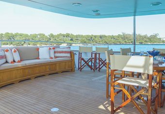 Freemont yacht charter lifestyle
                        