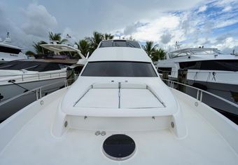 Aquarius yacht charter lifestyle
                        