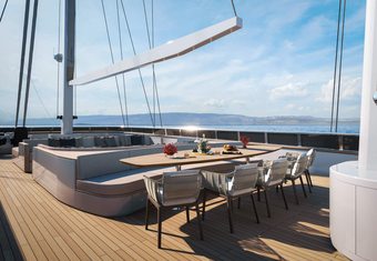 Anima Maris yacht charter lifestyle
                        