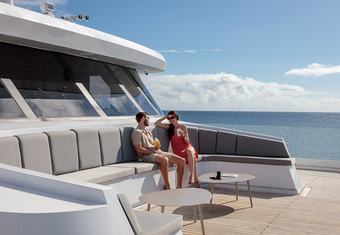 Hermes yacht charter lifestyle
                        