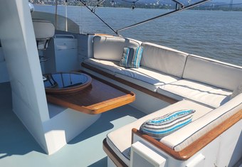 All of Me yacht charter lifestyle
                        