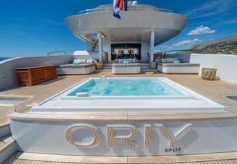 Oriy yacht charter lifestyle