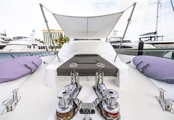 Unbridled yacht charter lifestyle
                        