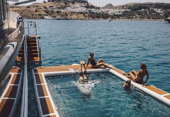 Dastaf yacht charter lifestyle