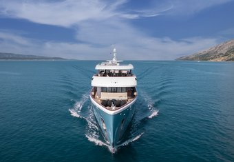 Ohana yacht charter lifestyle
                        