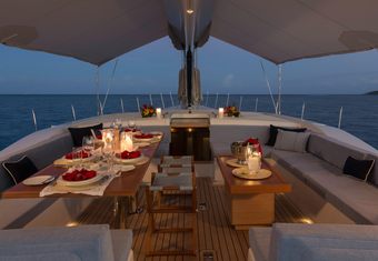 Farfalla yacht charter lifestyle
                        