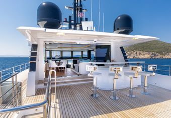 Mad Day yacht charter lifestyle