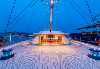 Burrasca yacht charter lifestyle
                        