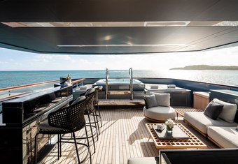 Fifty yacht charter lifestyle