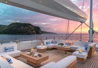 Sea Eagle yacht charter lifestyle
                        