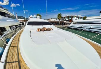 Manu yacht charter lifestyle