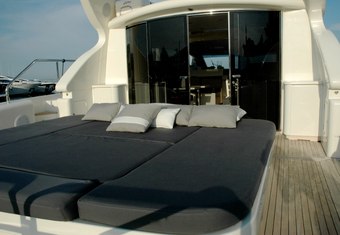 Namaste yacht charter lifestyle
                        