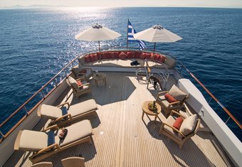Parvati yacht charter lifestyle