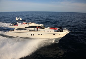 Jina I yacht charter lifestyle
                        