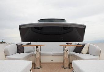 Ozone yacht charter lifestyle
                        
