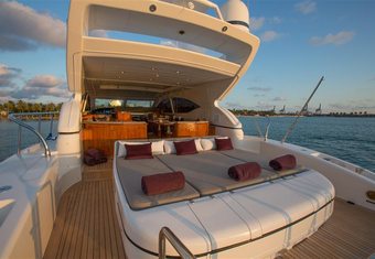 YCM yacht charter lifestyle
                        