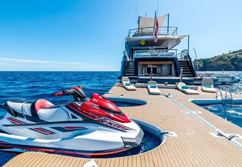 Josephine I yacht charter lifestyle
                        