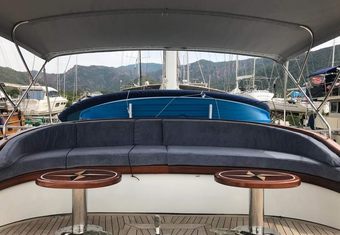 Grand Sailor yacht charter lifestyle
                        