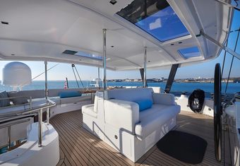 Nds Evolution yacht charter lifestyle
                        