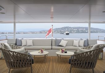 Sensei yacht charter lifestyle
                        