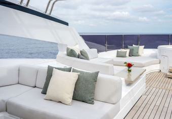 Navis One yacht charter lifestyle
                        