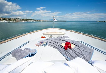 Camilla A yacht charter lifestyle
                        