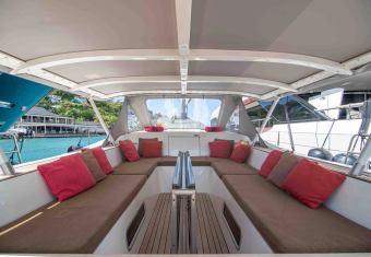 Black Pearl II yacht charter lifestyle