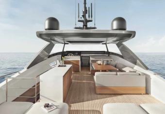 Michisan yacht charter lifestyle
                        