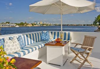 Serenity yacht charter lifestyle
                        