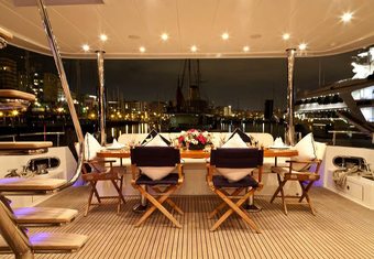 Samaric yacht charter lifestyle
                        